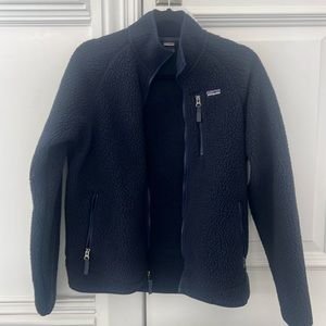 Patagonia boys navy zip up fleece size XXL 16–18